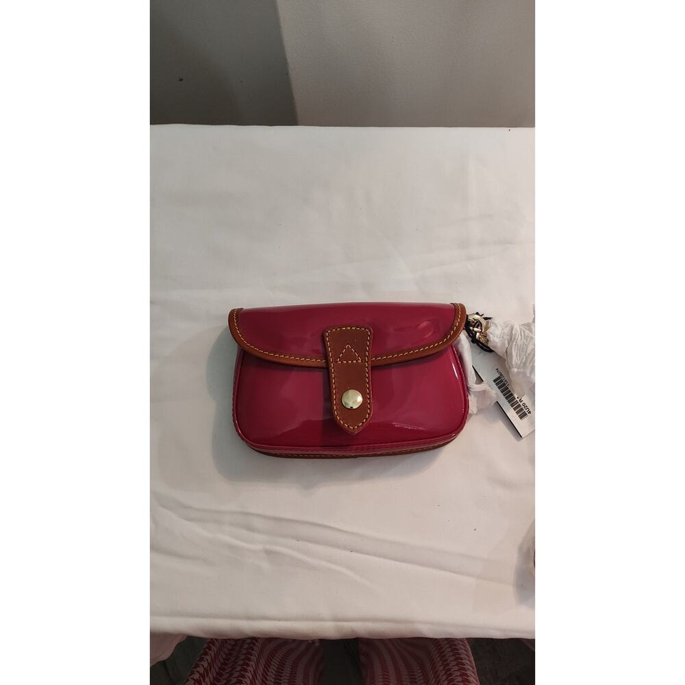 Dooney and Bourke Wristlet